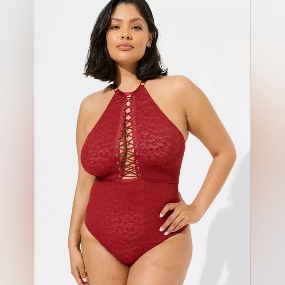 Torrid Curve Animal Lace-up Halter Bodysuit Rhubarb Red 3x New